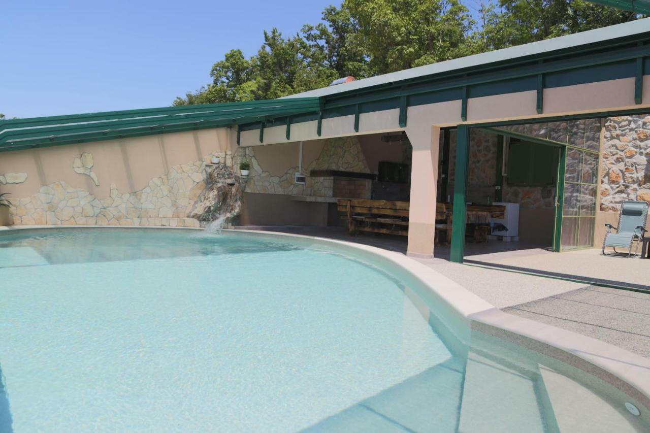 Villa Meri Rijeka Buitenkant foto