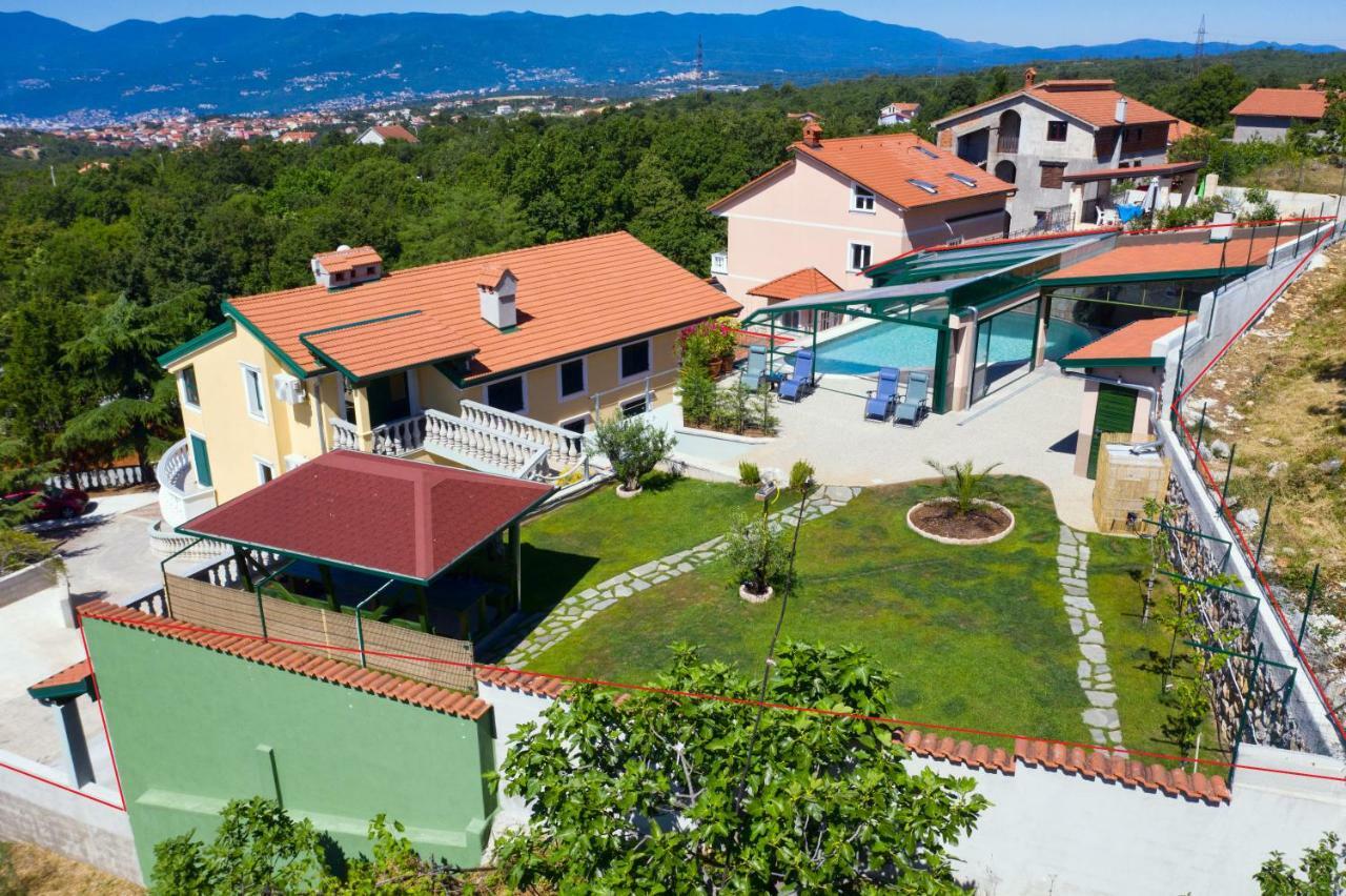 Villa Meri Rijeka Buitenkant foto