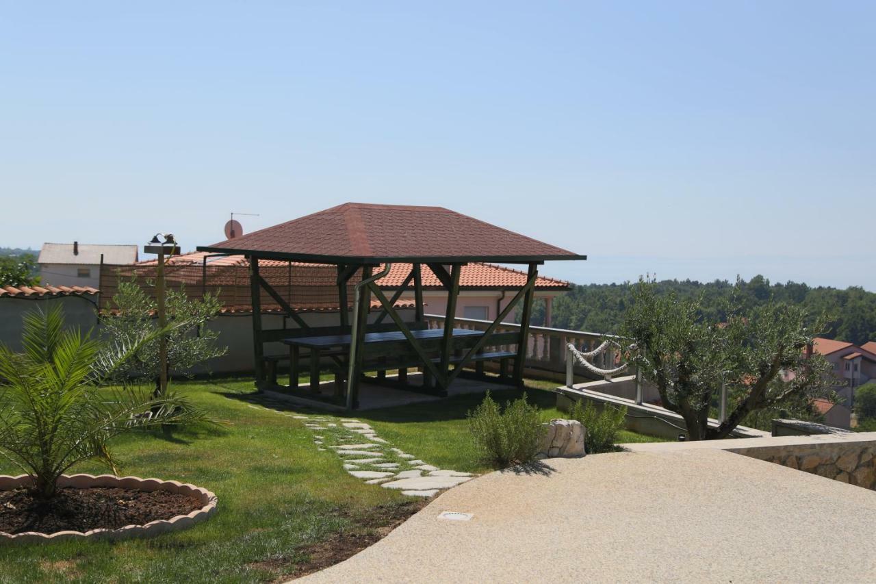 Villa Meri Rijeka Buitenkant foto