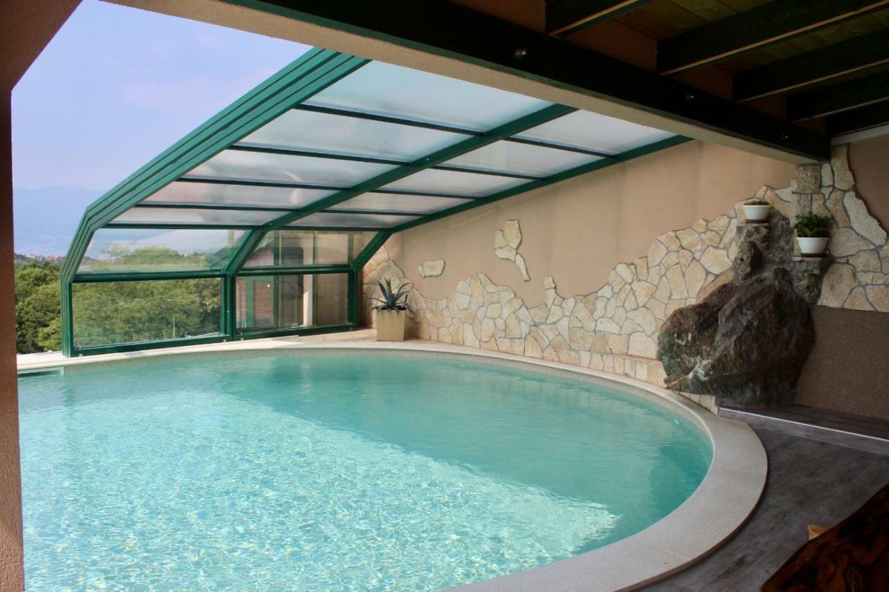 Villa Meri Rijeka Buitenkant foto